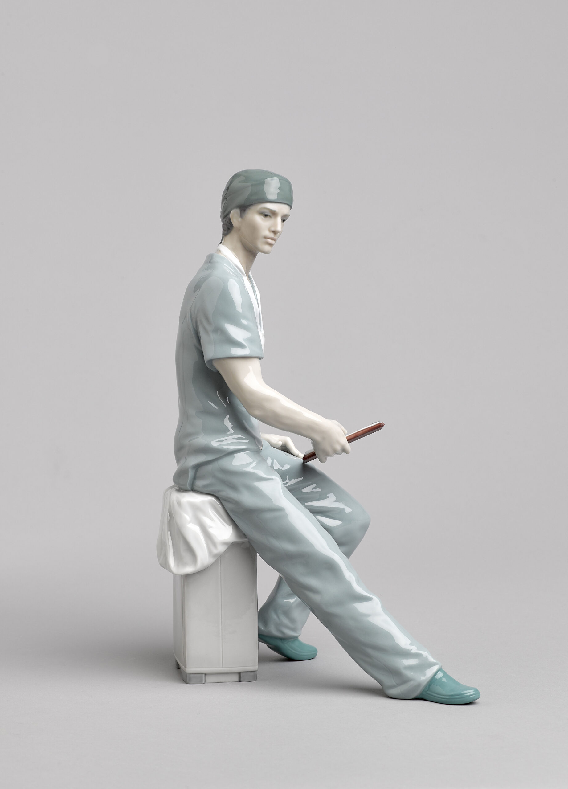 Surgeon Figurine 9 Surgeon Figurine 9