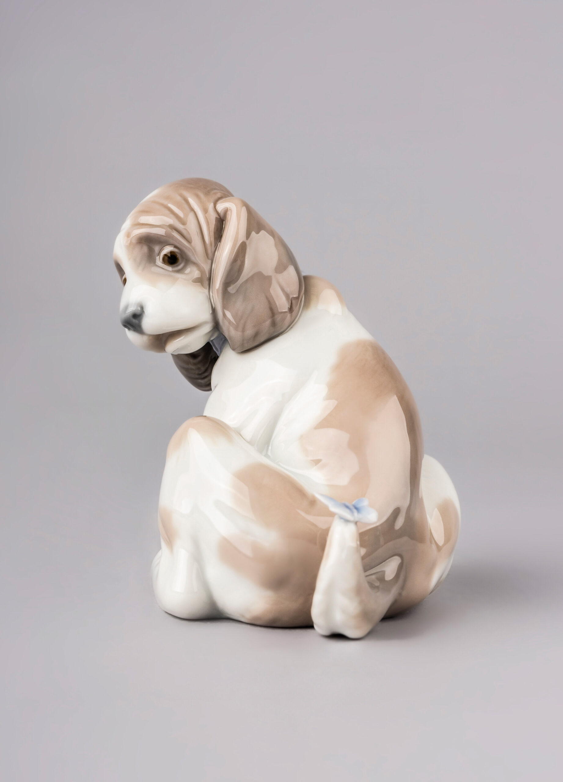 Gentle Surprise Dog Figurine 6 Gentle Surprise Dog Figurine 6
