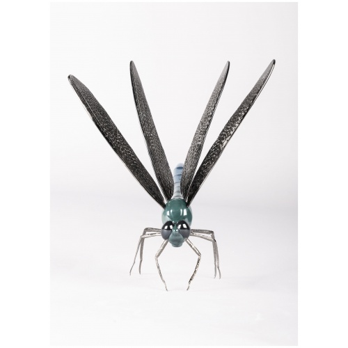 Dragonfly Figurine 7