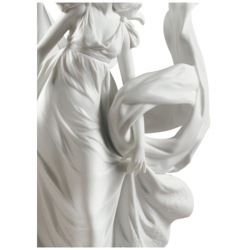 Allegory of Liberty Woman Figurine. White 8