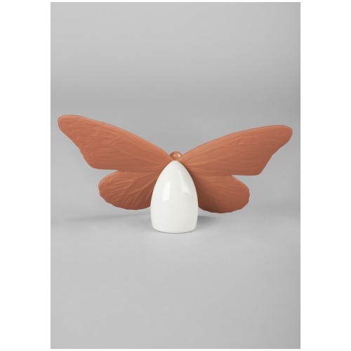 Butterfly Figurine. Golden Luster & Coral 7