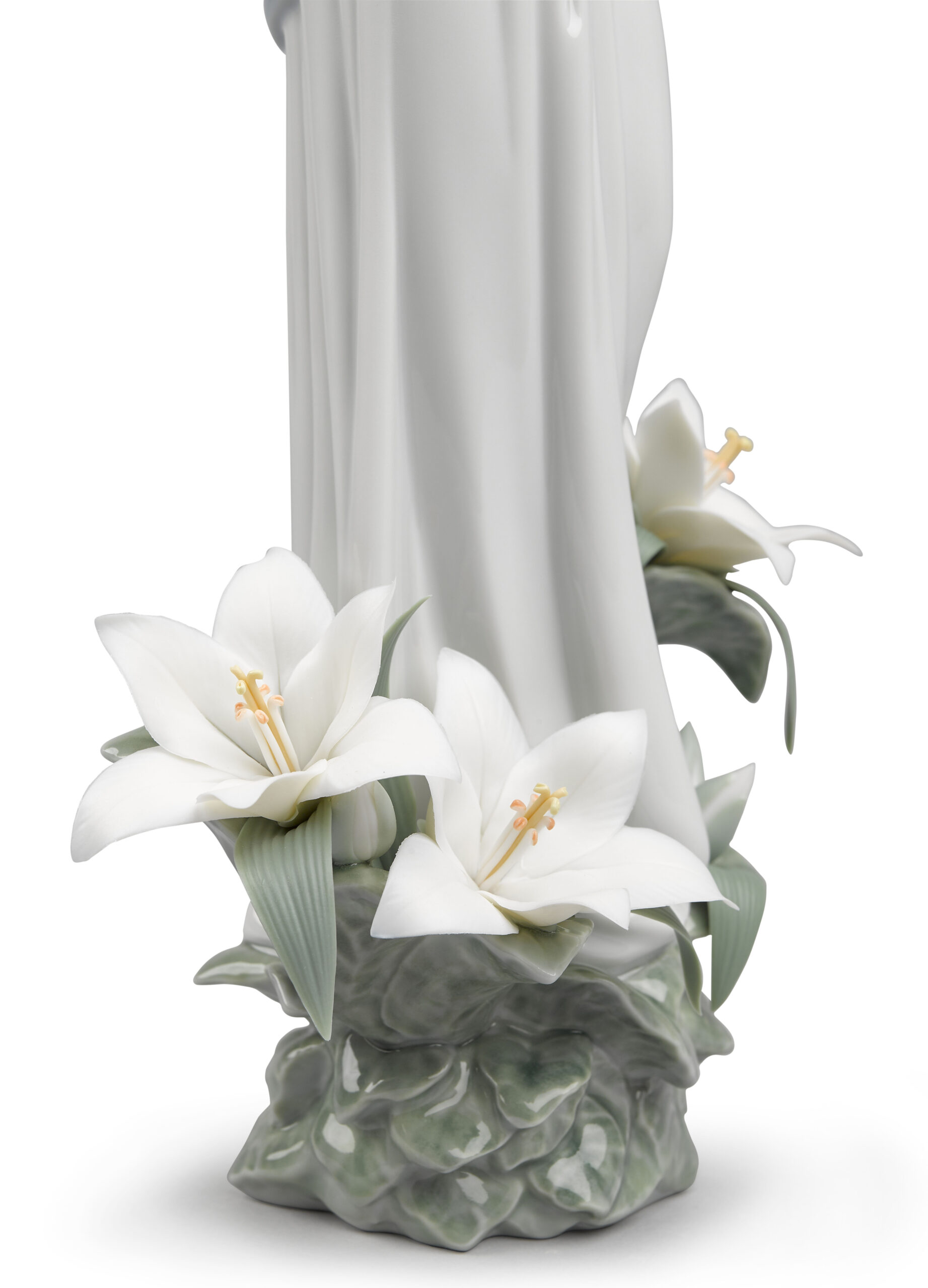 Madonna of The Flowers Figurine 5 Madonna of The Flowers Figurine 5