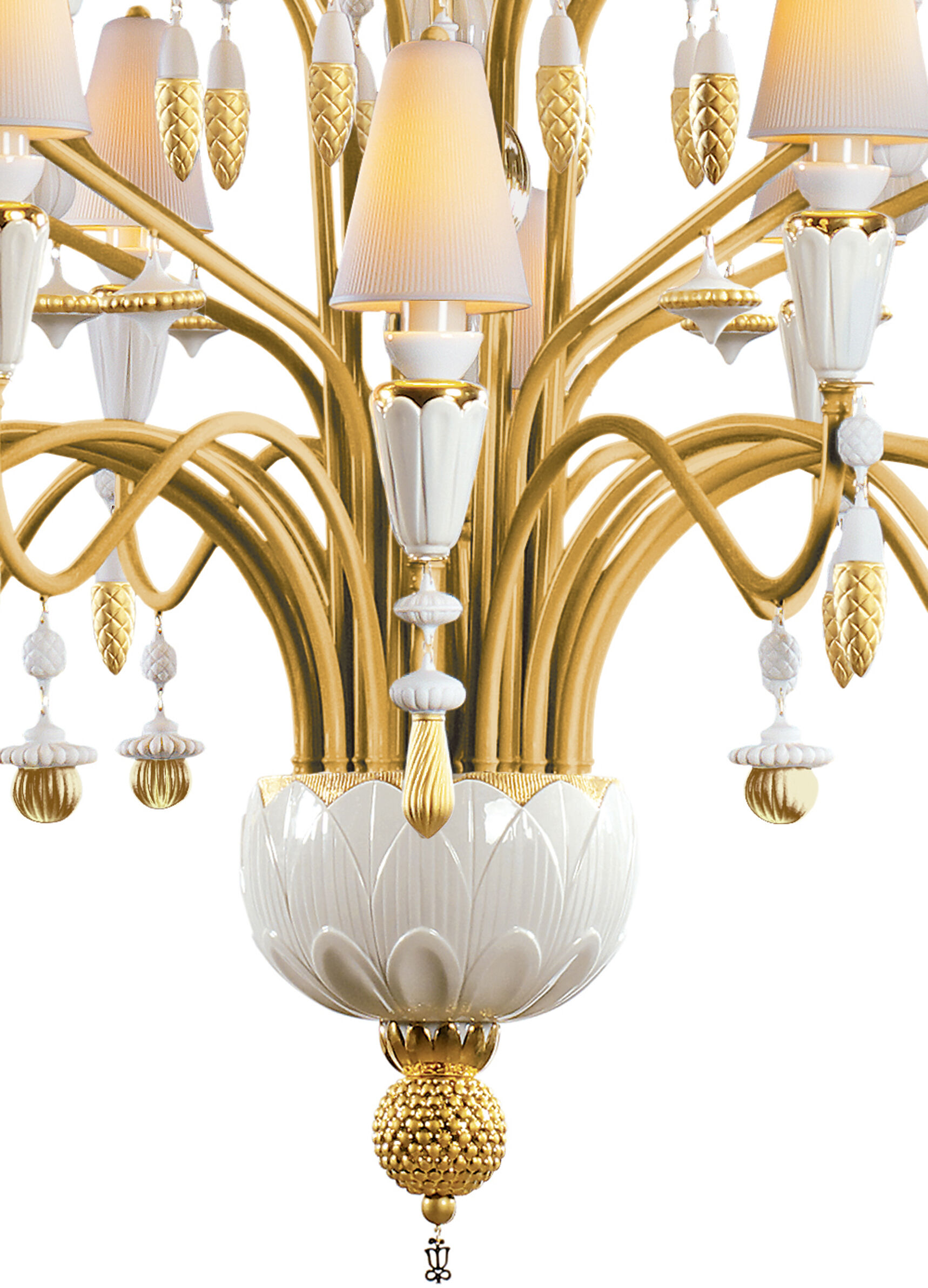 Ivy and Seed 32 Lights Chandelier. Large Model. Golden Luster (CE/UK) 7 Ivy and Seed 32 Lights Chandelier. Large Model. Golden Luster (CE/UK) 7