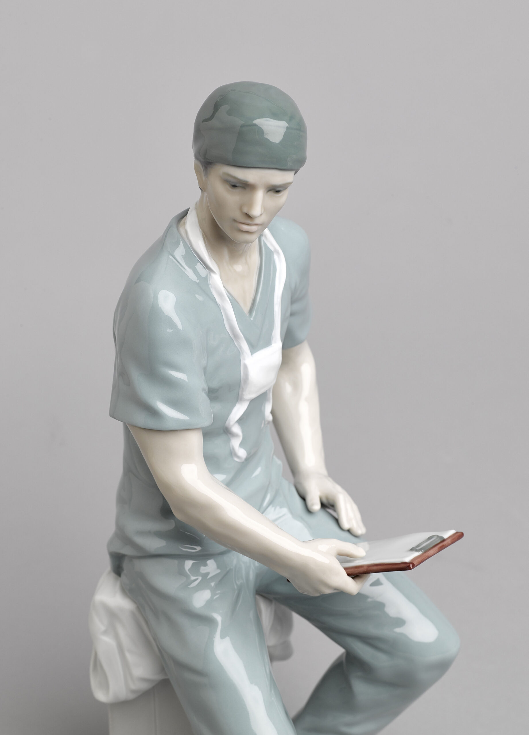 Surgeon Figurine 6 Surgeon Figurine 6