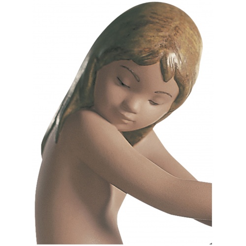 Island Beauty Girl Figurine 8