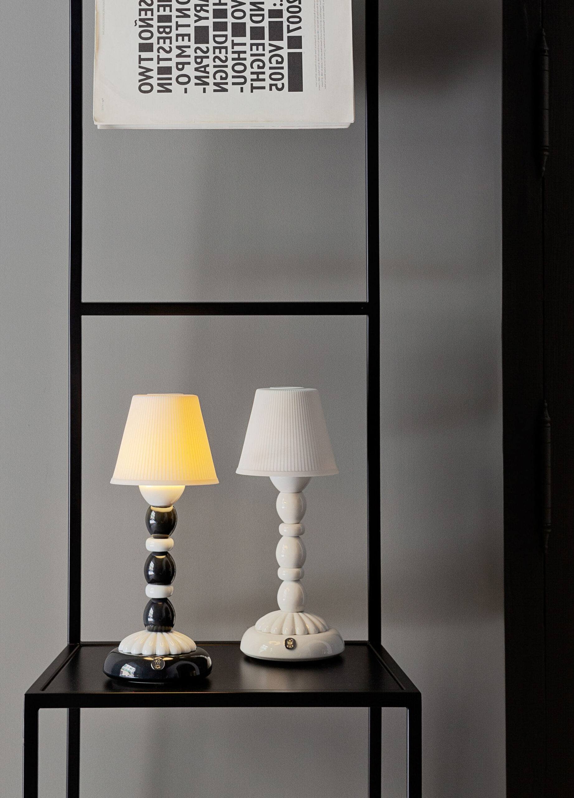 Palm Firefly Table Lamp. Black and White 9 Palm Firefly Table Lamp. Black and White 9