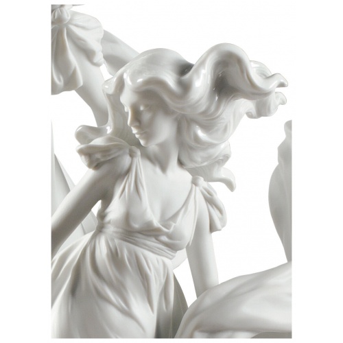 Allegory of Liberty Woman Figurine. White 7