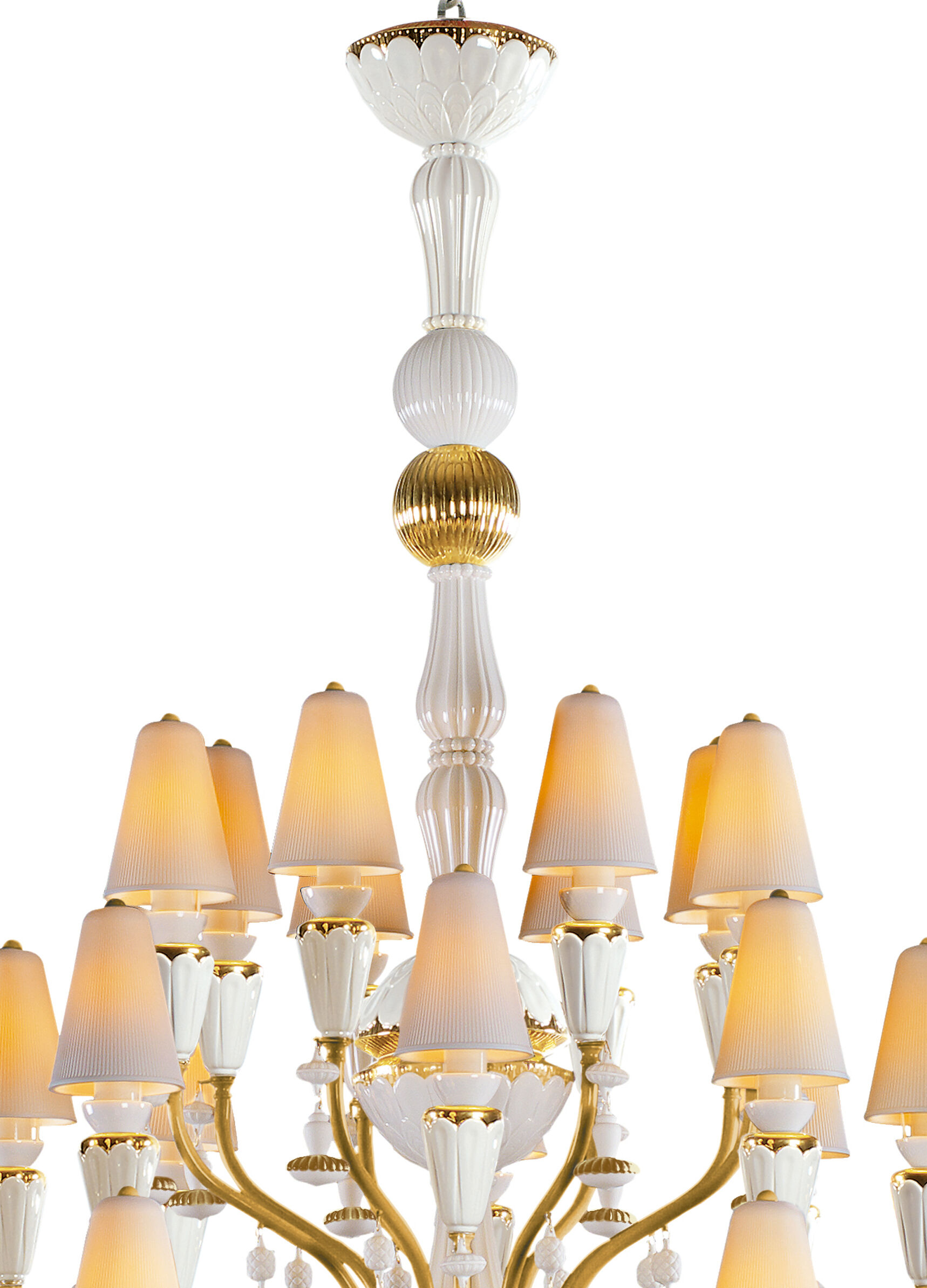 Ivy and Seed 32 Lights Chandelier. Large Model. Golden Luster (CE/UK) 6 Ivy and Seed 32 Lights Chandelier. Large Model. Golden Luster (CE/UK) 6