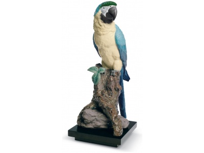 Macaw Bird Sculpture