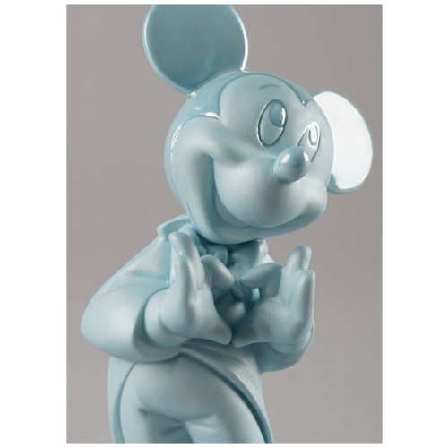 Mickey Mouse Figurine. Blue 7