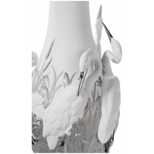 Herons’ Realm Vase. Silver Lustre 7