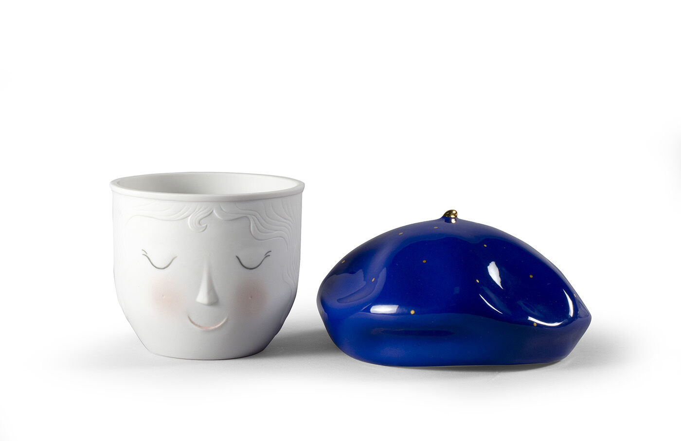 Lane Beret Box. Blue-Gold 5 Lane Beret Box. Blue-Gold 5