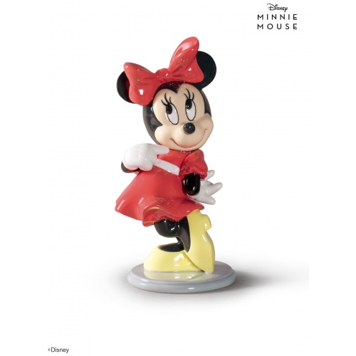Minnie Mouse Figurine 5