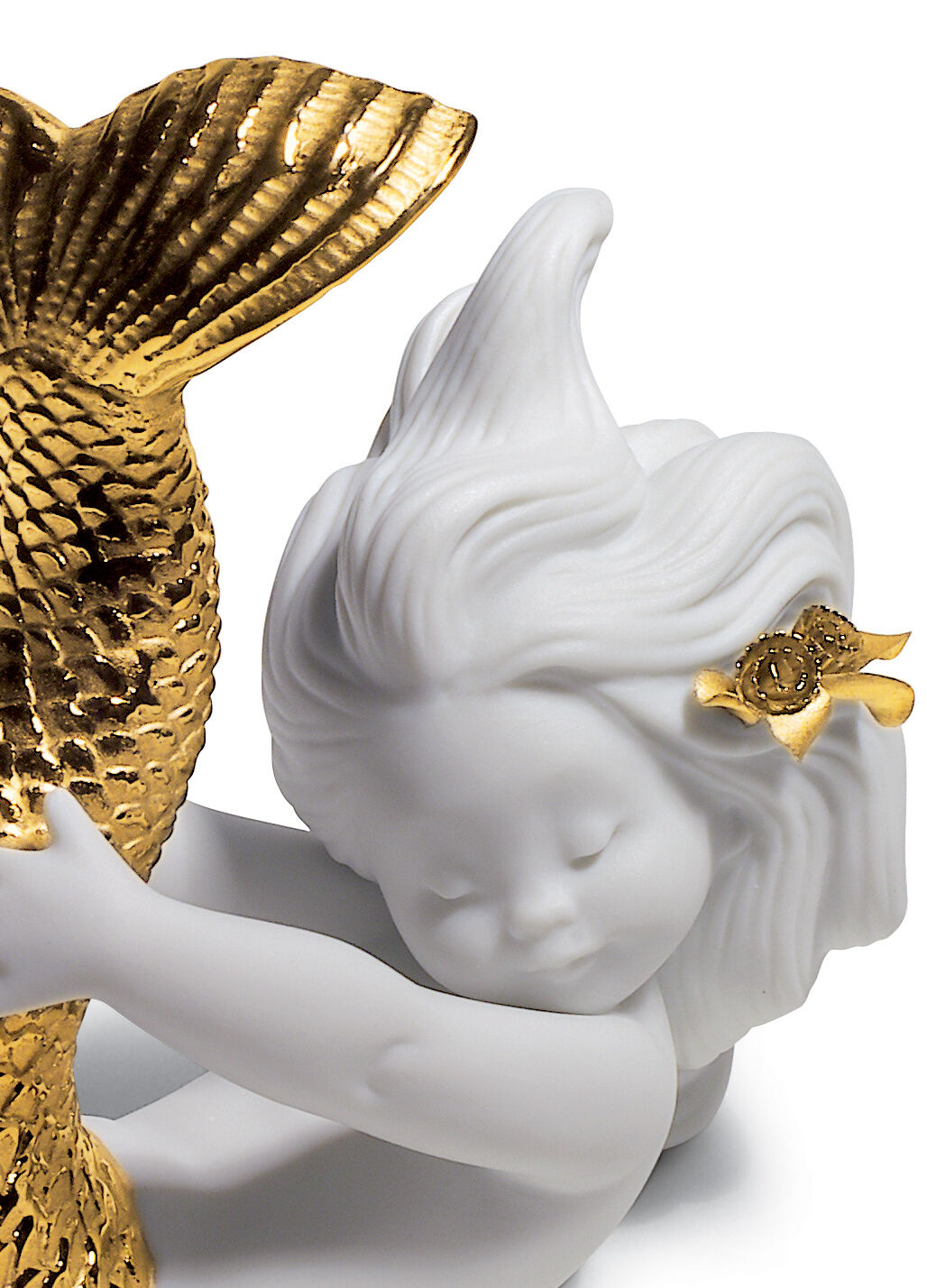Playing at Sea Mermaid Figurine. Golden Lustre 6 Playing at Sea Mermaid Figurine. Golden Lustre 6