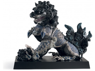 Guardian Lioness Sculpture. Black. Limited Edition