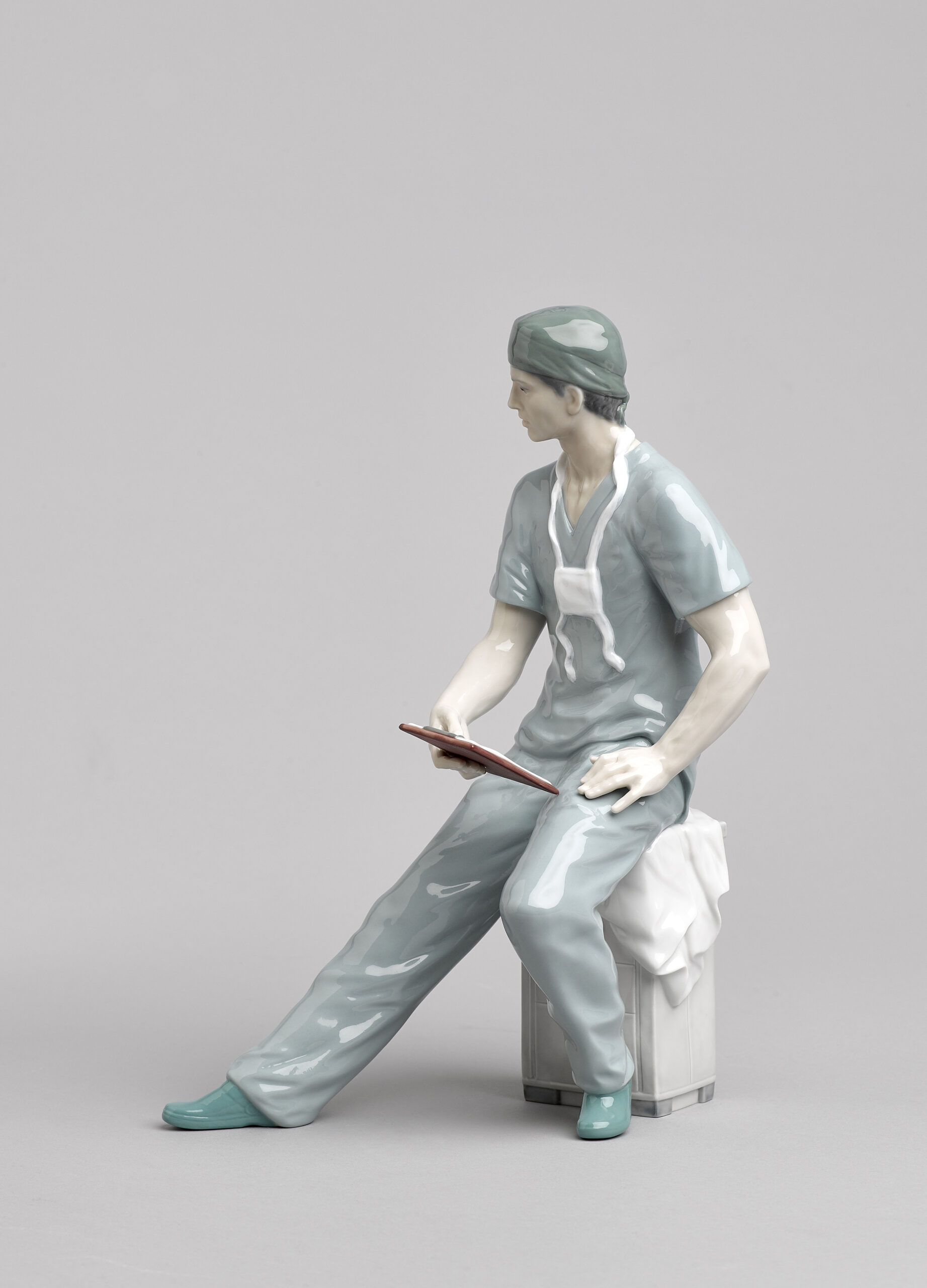 Surgeon Figurine 7 Surgeon Figurine 7