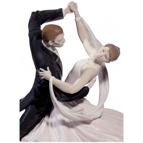 Elegant Foxtrot Couple Figurine. Limited Edition 6