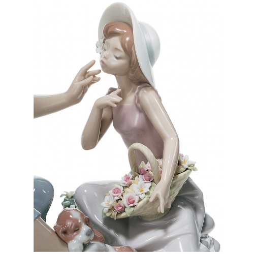 As Pretty As A Flower Mother Figurine 6