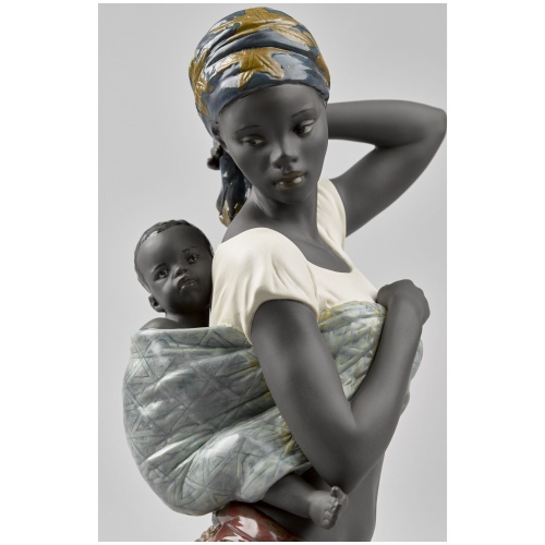African Bond Mother Figurine 10