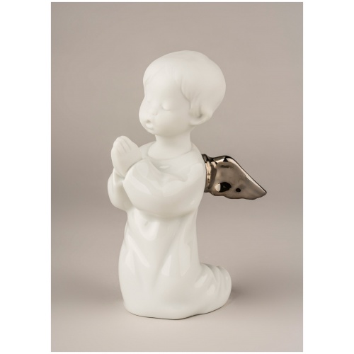 Angel Praying Angel Figurine. Silver Lustre 5
