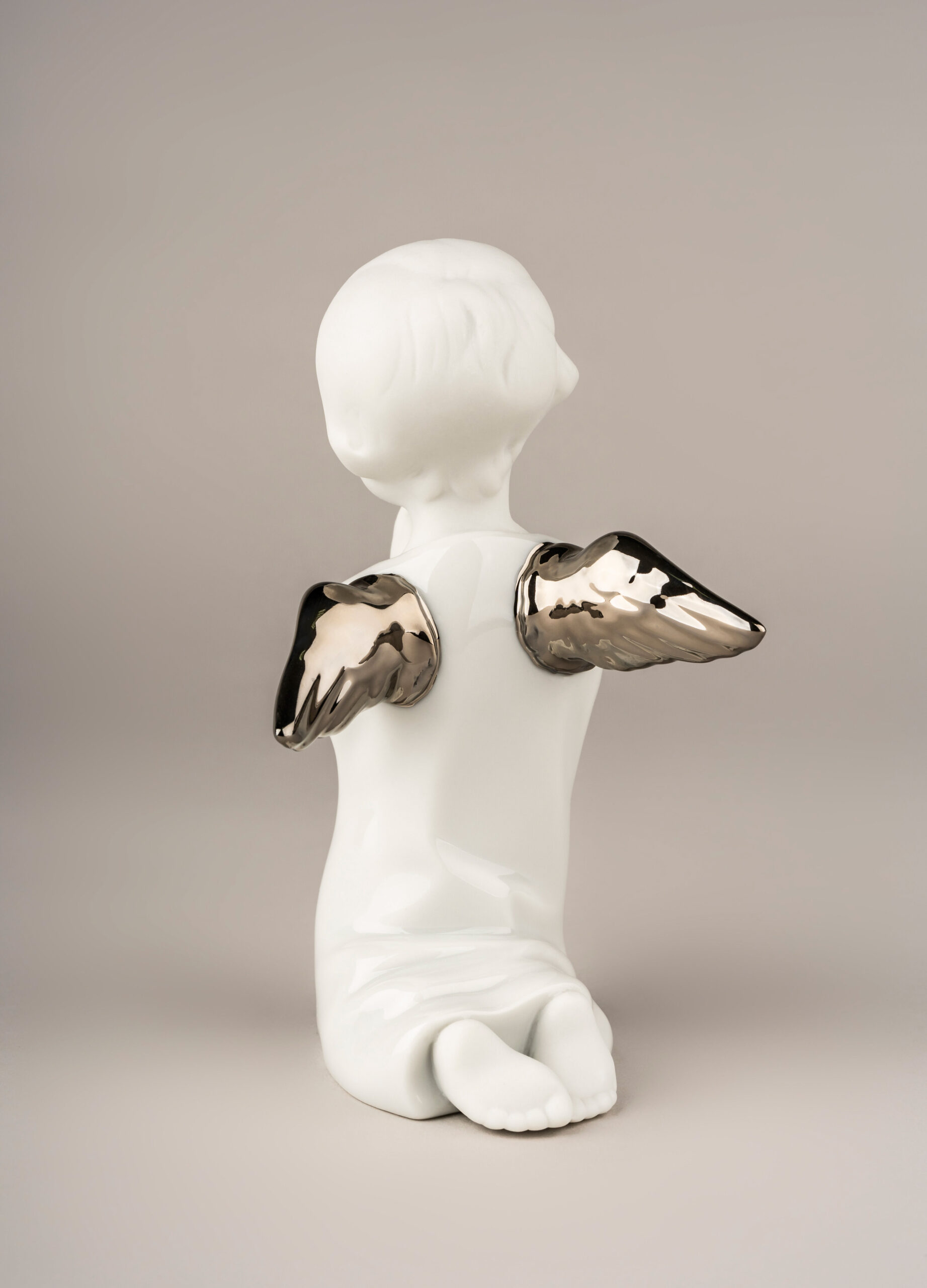 Angel Praying Angel Figurine. Silver Lustre 7 Angel Praying Angel Figurine. Silver Lustre 7