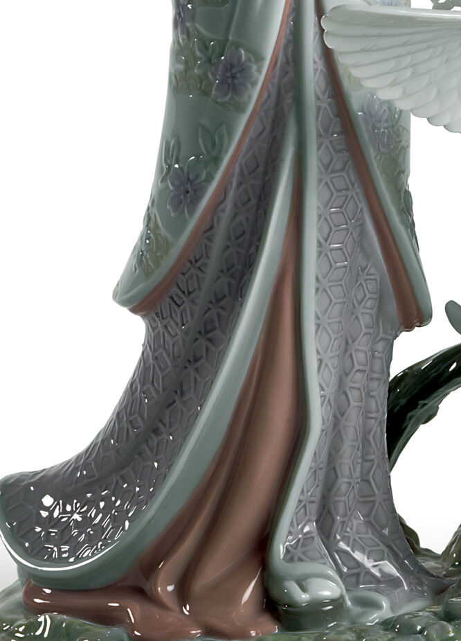 Japanese Portrait Woman Figurine 7 Japanese Portrait Woman Figurine 7