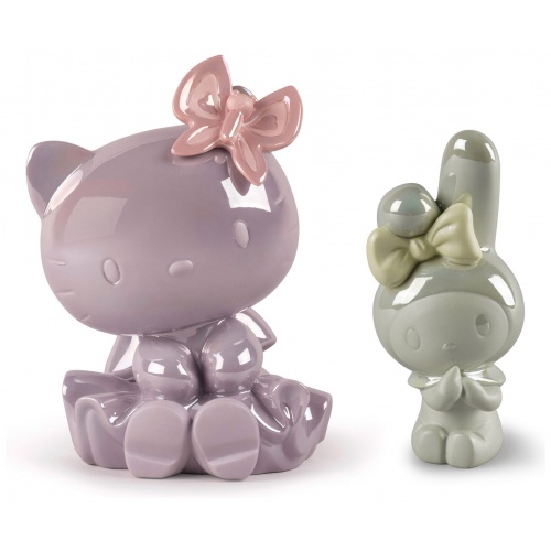Hello Kitty Figurine 5