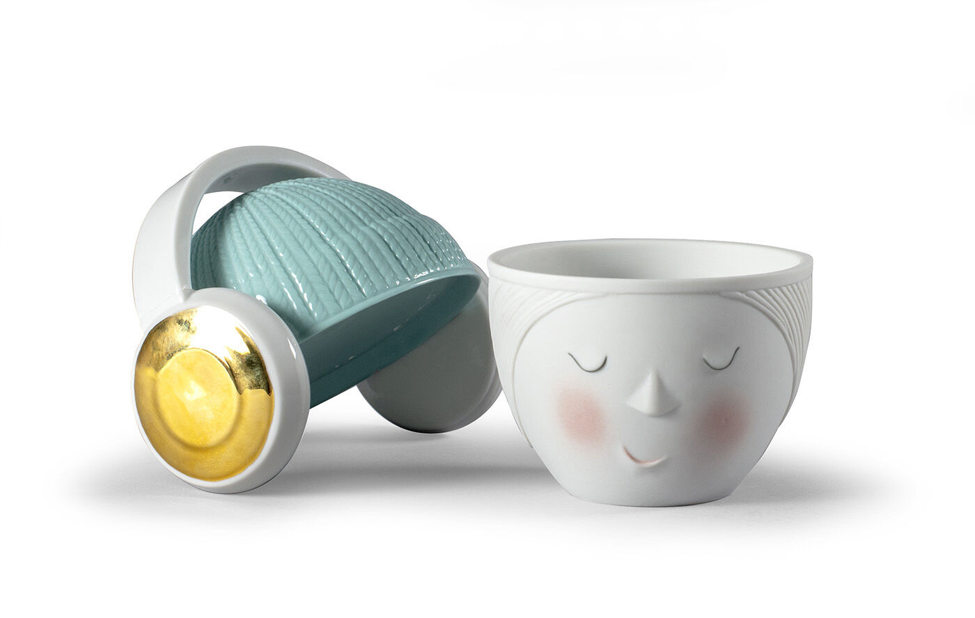 Lee Headphones Box. White 5 Lee Headphones Box. White 5