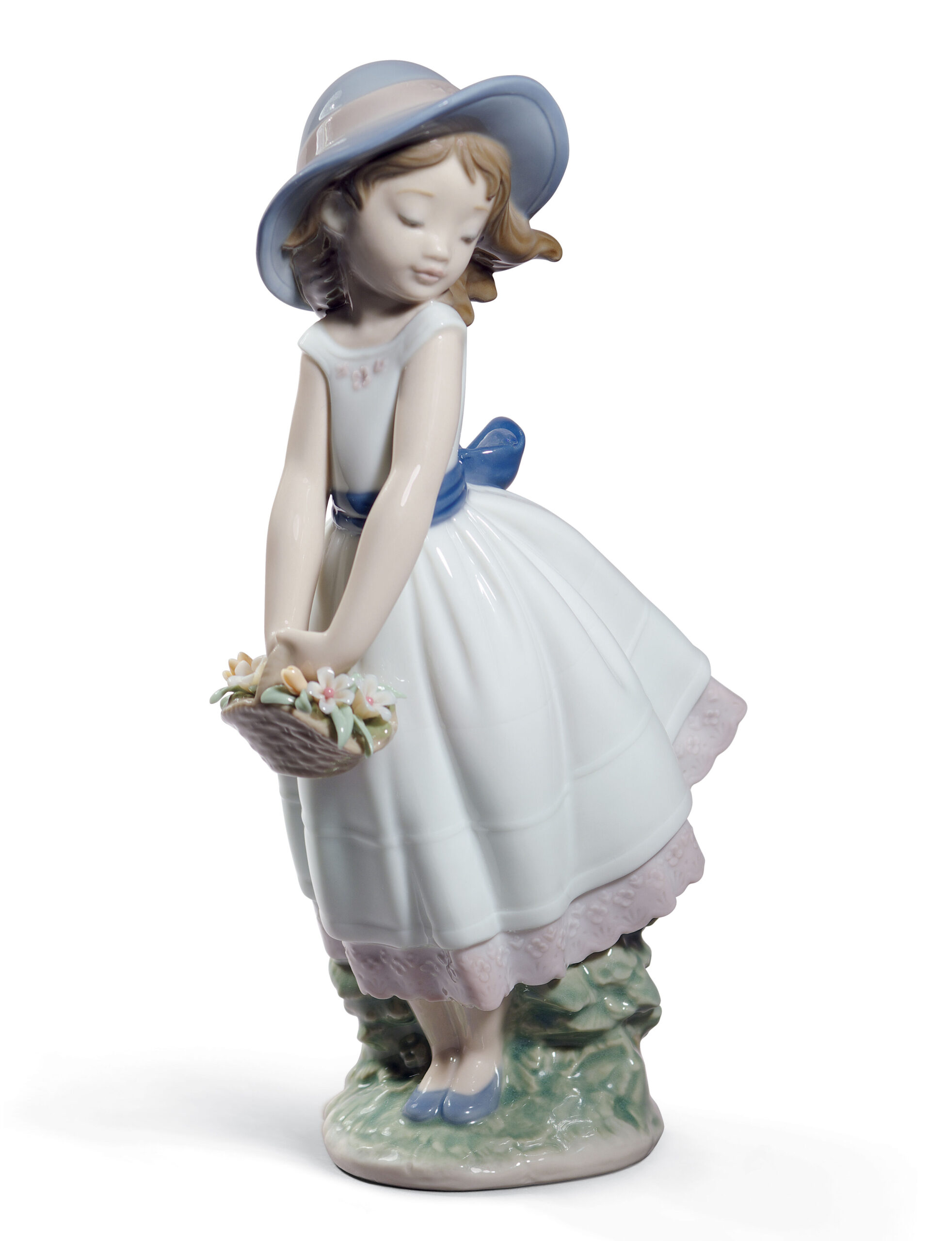 Pretty innocence Girl Figurine. Special Edition 3 Pretty innocence Girl Figurine. Special Edition 3