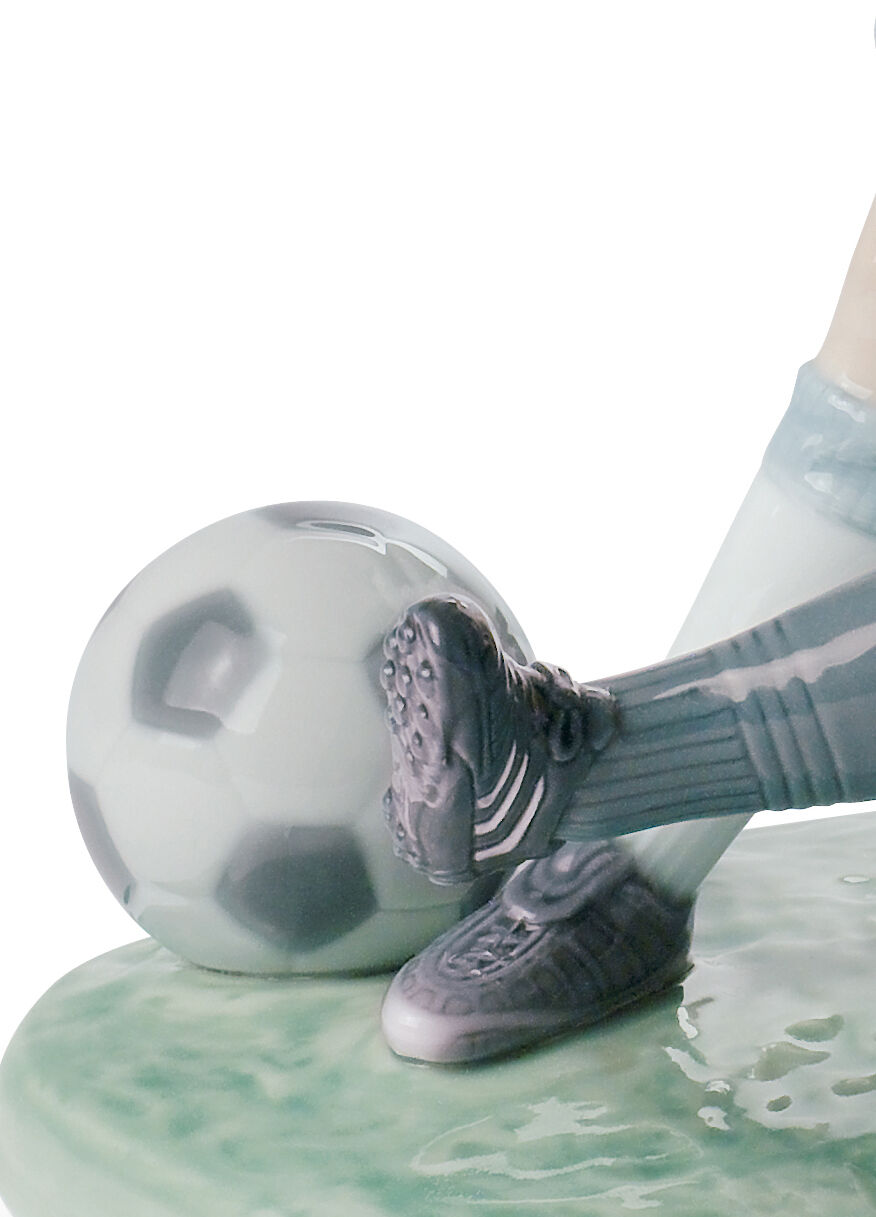 Fair Play Children Football Figurine 8 Fair Play Children Football Figurine 8