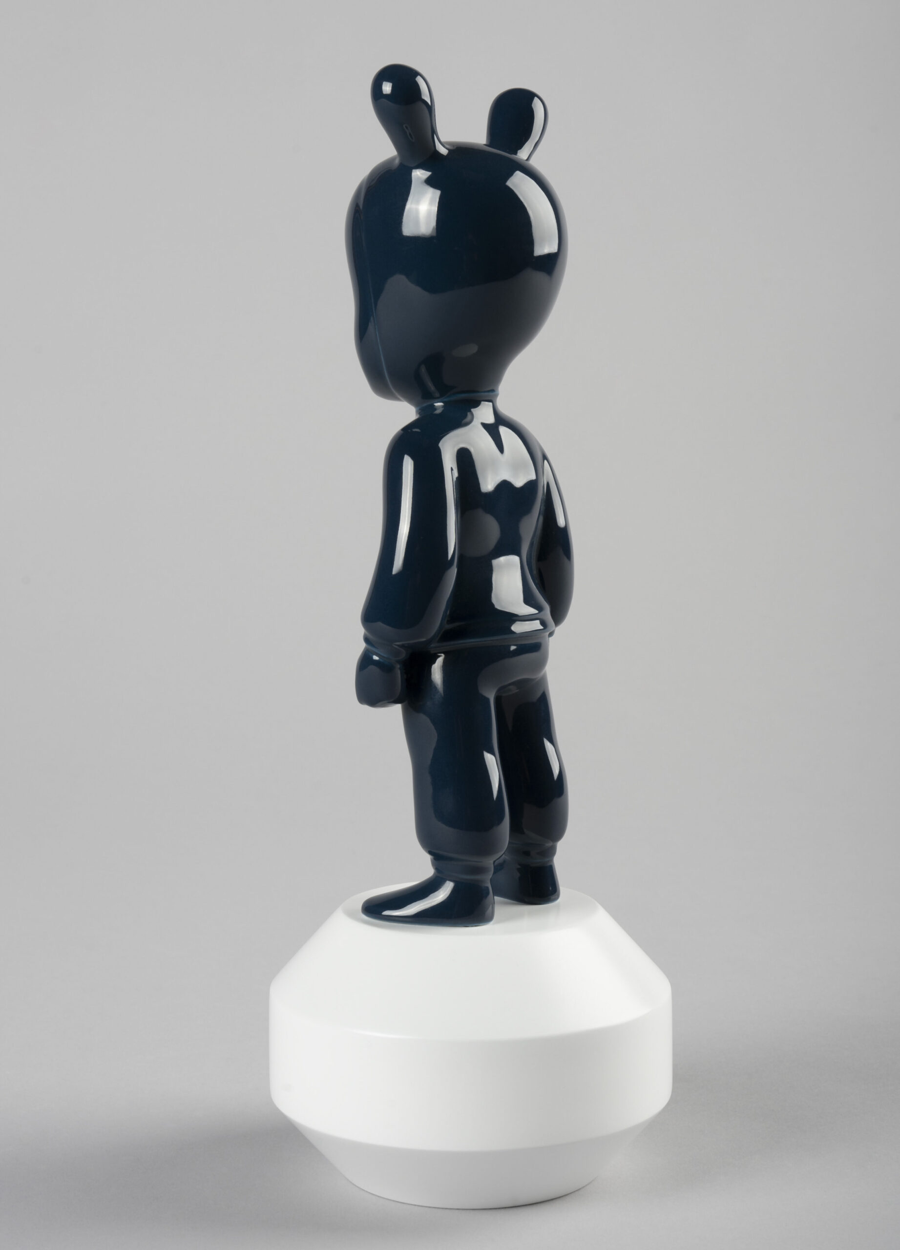The Dark Blue Guest Figurine. Small Model 8 The Dark Blue Guest Figurine. Small Model 8