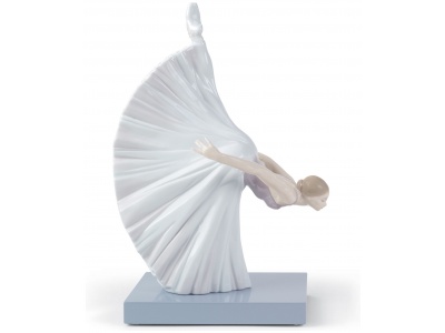 Giselle Reverence Ballet Figurine