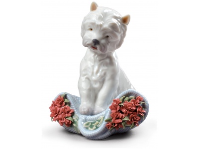 Playful Character Dog Figurine Type 164