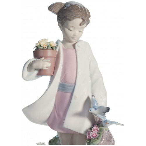 Delicate Nature Girl Figurine 6
