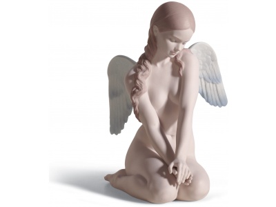 Beautiful Angel Figurine 3
