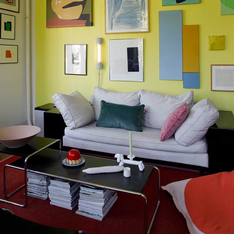 Candolls Candlestick White 8