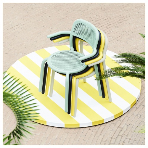 product_large_23-02_FATBOY_Toni_armchair_stapel_Mood-Hortus_CROP_BusinessPlatform.jpg