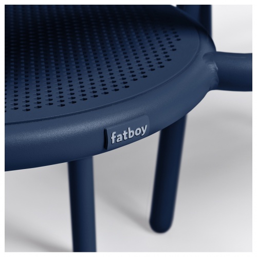 product_large_FATBOY_TonC3AD_armchair_dark_ocean_Close-up_04_104241.jpg