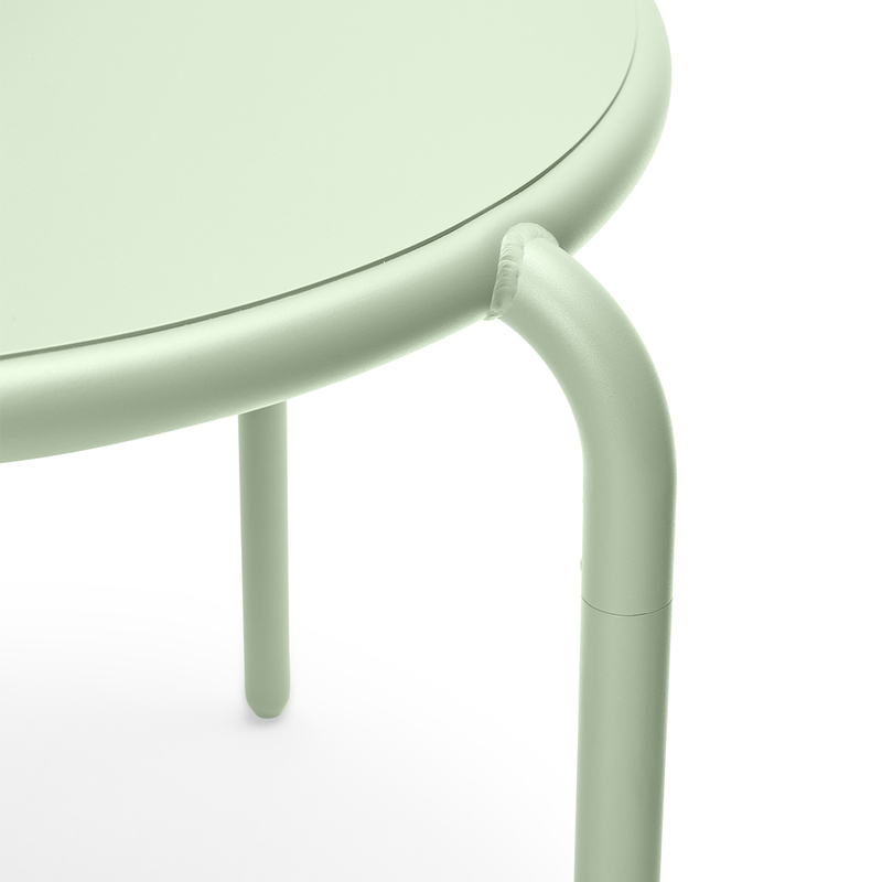 Toní Haute Bistreau Tables Mist green 8 Toní Haute Bistreau Tables Mist green 8
