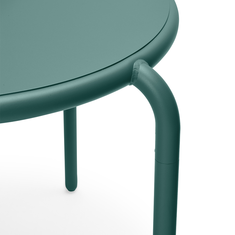 Toní Bistreau Bistro table Pine Green 13 Toní Bistreau Bistro table Pine Green 13