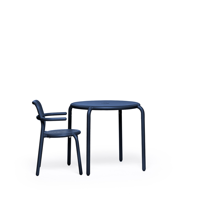 Toní Bistreau Bistro table Dark Ocean 7 Toní Bistreau Bistro table Dark Ocean 7