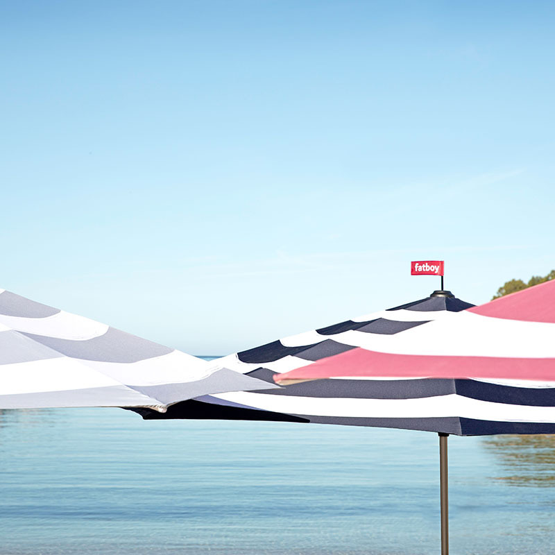 Parasol ø 350 cm Parasol Dark blue ø 350 cm 7 Parasol ø 350 cm Parasol Dark blue ø 350 cm 7