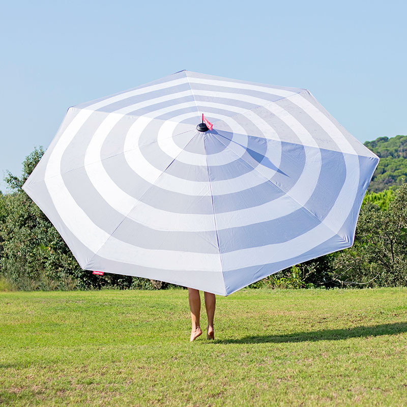 Parasol ø 350 cm Parasol Light Grey ø 350 cm 8 Parasol ø 350 cm Parasol Light Grey ø 350 cm 8